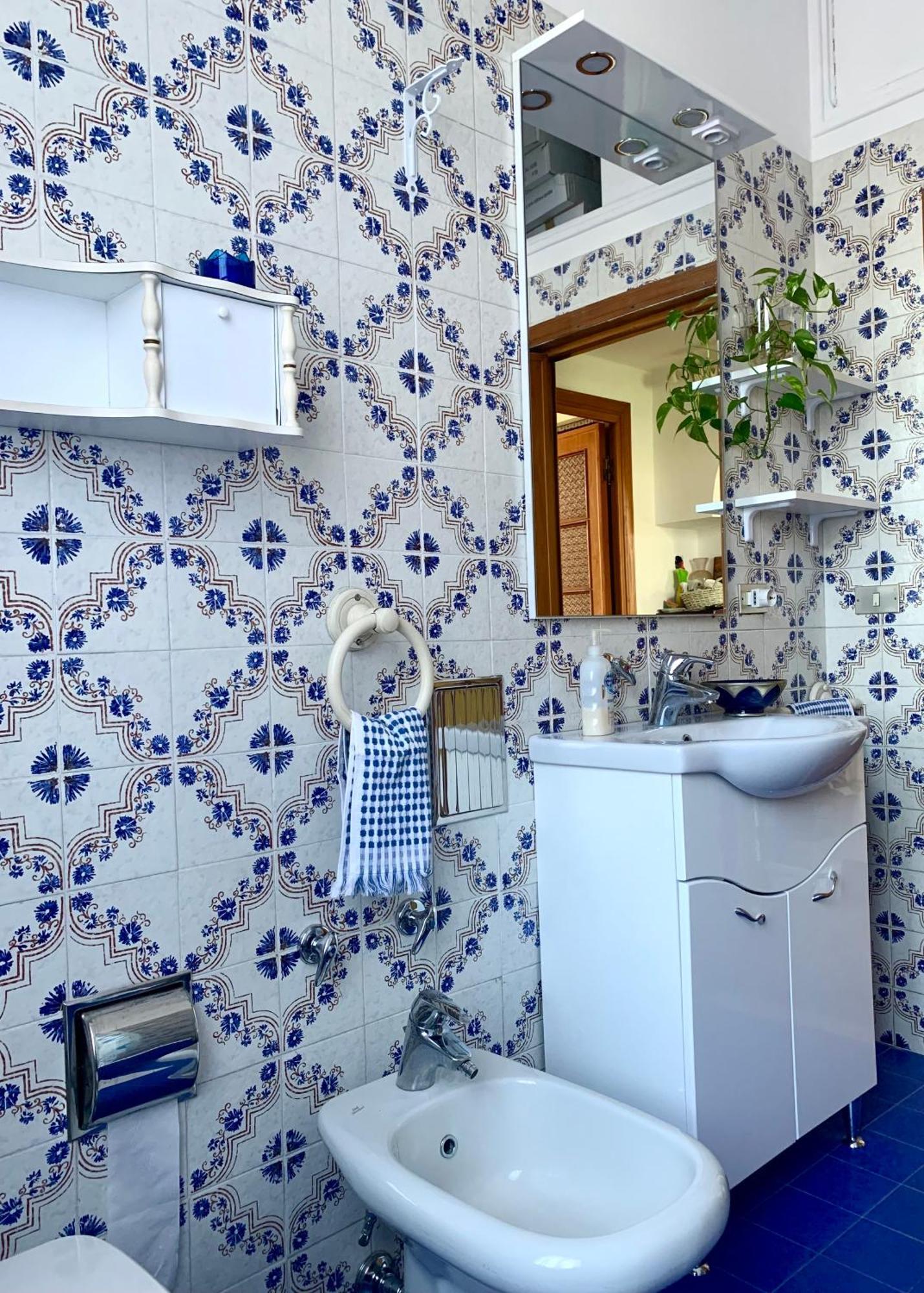 Guest House A Due Passi Olbia Esterno foto